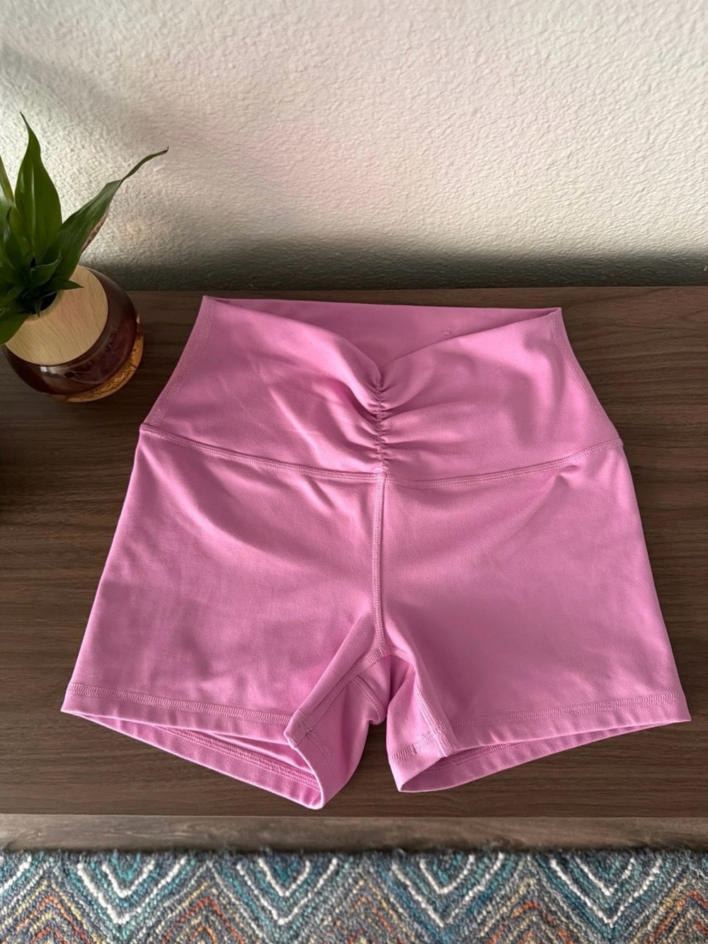 Gilly Hicks Ruched High-Waist Pink Bike Shorts